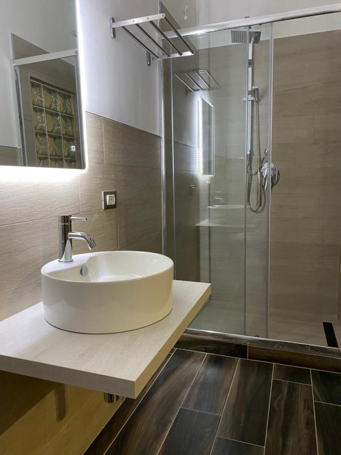 Manfredi Sea Room Вьесте Экстерьер фото