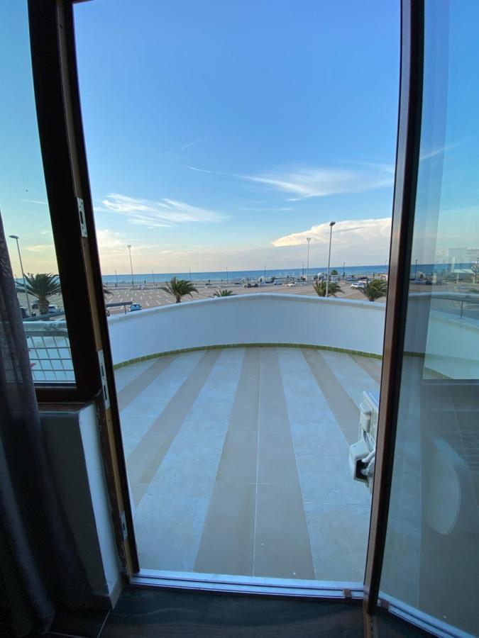 Manfredi Sea Room Вьесте Экстерьер фото