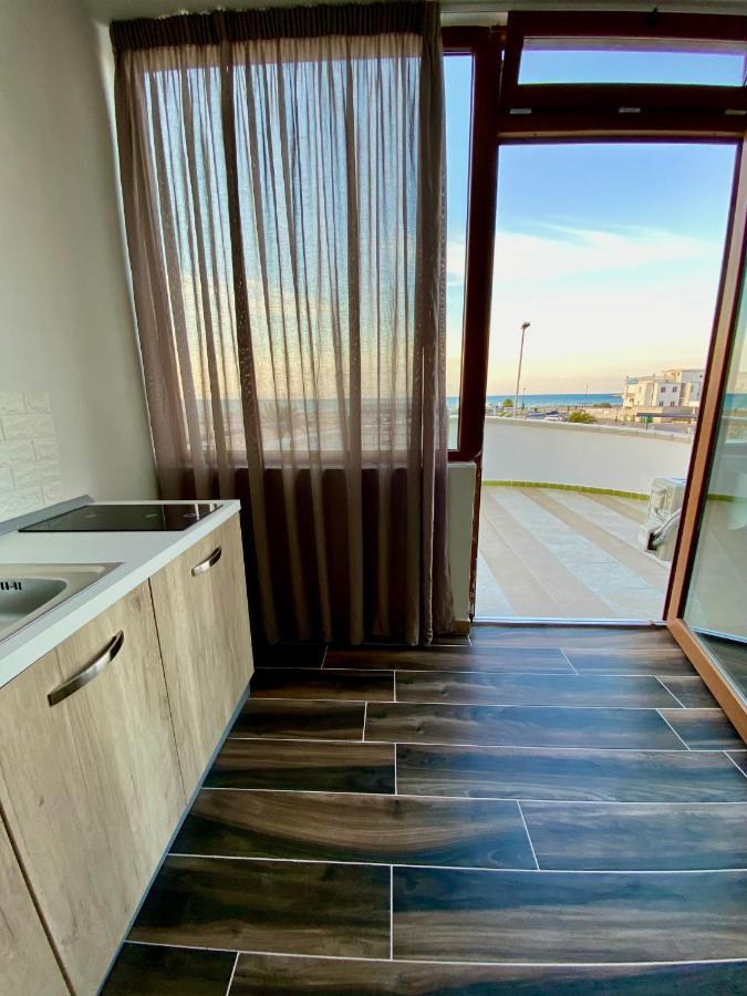 Manfredi Sea Room Вьесте Экстерьер фото