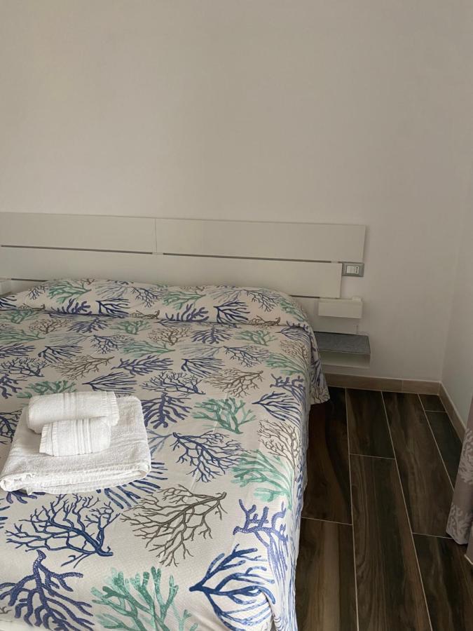 Manfredi Sea Room Вьесте Экстерьер фото