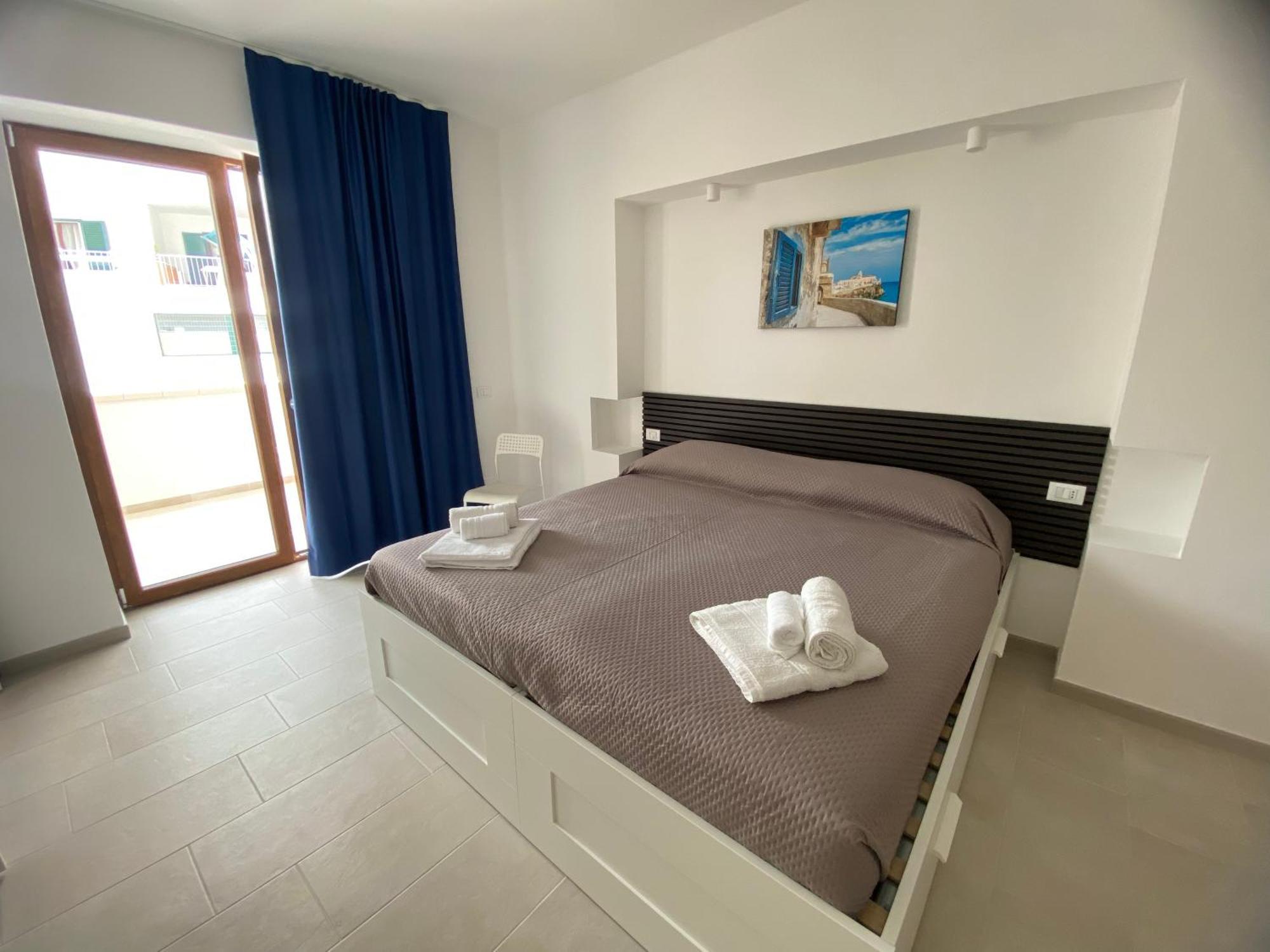 Manfredi Sea Room Вьесте Экстерьер фото